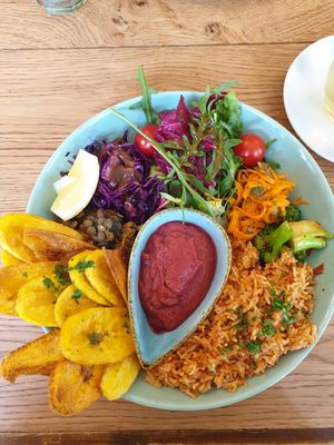 Jollof Bowl (11€) at ATAYA in Berlin