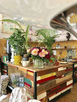 Green bar! at ATAYA in Berlin