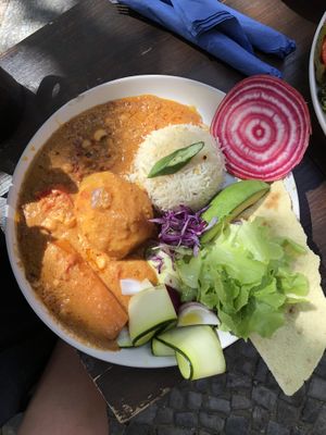 Ashanti Plate at ATAYA in Berlin