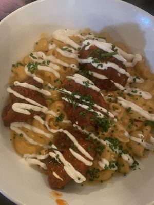 Buffalo seitan Mac  at Modern Love in Brooklyn