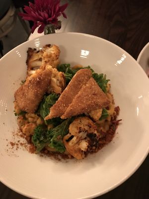 Mac n shews at Modern Love in Brooklyn