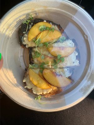 Peach toast NEVER THOUGHT A COMBO LIKE THIS WOULD WORK BUT IT DID 😍😍 at Modern Love in Brooklyn