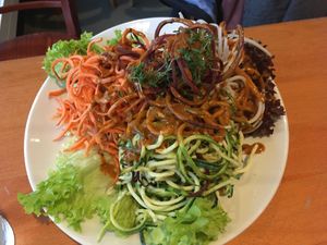 raw salad at Mezzo  in Hannover