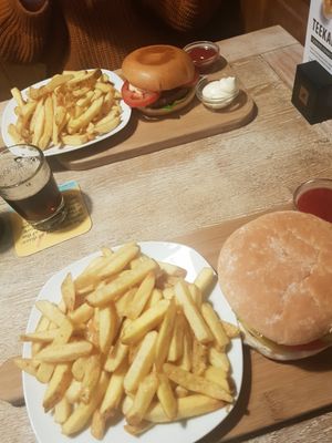 Cheese Burger Vegetarisch und vegan at Corvins Burger in Braunschweig