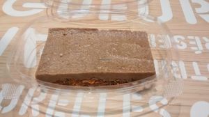 Banana cake at rawcoco in La Rochelle