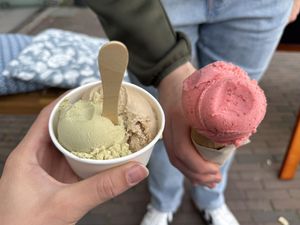 left: pistachio and mocha, right: strawberry  at Fresco Middelburg in Middelburg