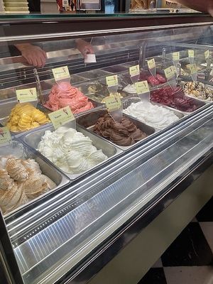 Display case at Manna Gelats in Barcelona