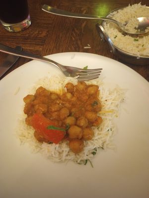 Chana masala and rice at Maharadscha in Berlin