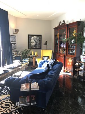 Lounge  at Velona's Jungle Luxury Suites in Florence