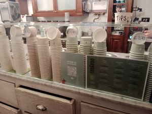 Paper cup sizes :) at Edoardo - Piazza del Duomo in Florence