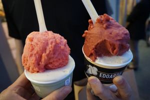 Vegan almond with strawberry and cherry at Edoardo - Piazza del Duomo in Florence