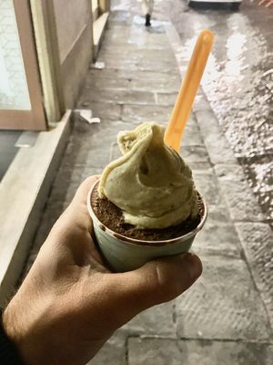 Chocolate & pistachio  at Edoardo - Piazza del Duomo in Florence