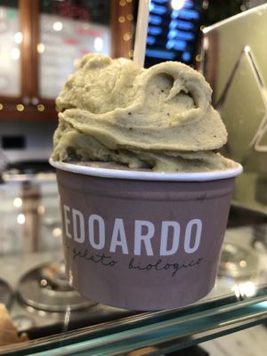 Seriously the best ice cream i ever ate  at Edoardo - Piazza del Duomo in Florence