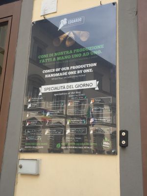 Flavors at Edoardo - Piazza del Duomo in Florence