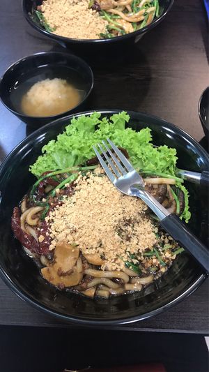 yummy fried seafood udon! *thumb up* at Vegandeli in Central Singapore