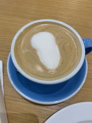 lattee at Cloud Cakes - Mandar in Paris