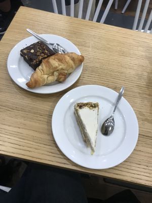croissant, pear cake + brownie at Cloud Cakes - Mandar in Paris