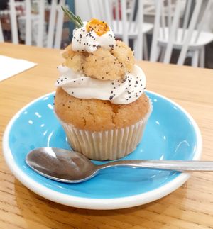 🤍 chocolat blanc/passion  #Veganuary at Cloud Cakes - Mandar in Paris