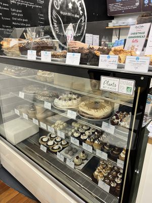   at Cloud Cakes - Mandar in Paris