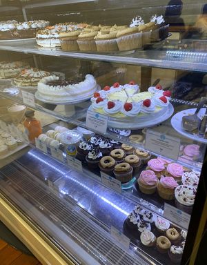   at Cloud Cakes - Mandar in Paris