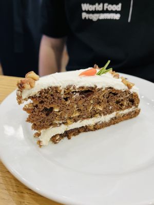 Carrot cake  at Cloud Cakes - Mandar in Paris