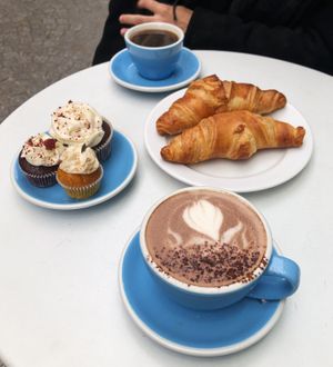   at Cloud Cakes - Mandar in Paris