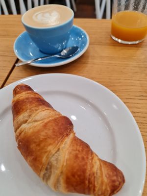  at Cloud Cakes - Mandar in Paris