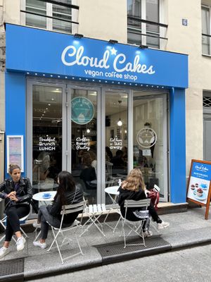   at Cloud Cakes - Mandar in Paris