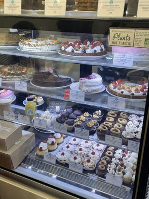   at Cloud Cakes - Mandar in Paris