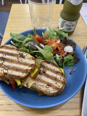 Toast cheese vegan  at Cloud Cakes - Mandar in Paris