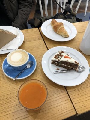   at Cloud Cakes - Mandar in Paris