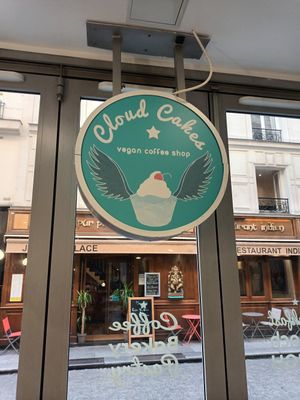  at Cloud Cakes - Mandar in Paris