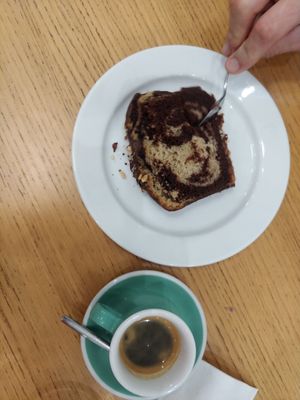 Marble cake - simple and fantastic! at Cloud Cakes - Mandar in Paris