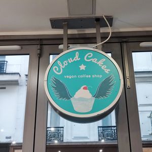  at Cloud Cakes - Mandar in Paris