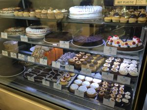 Beautiful vegan and some gluten-free cakes  at Cloud Cakes - Mandar in Paris