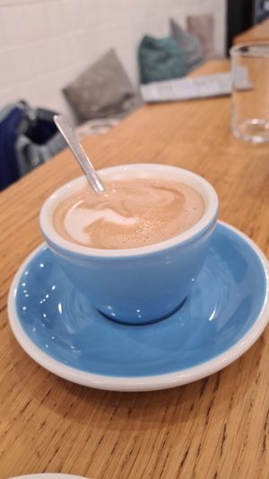 Cappuccino au Lait d'avoine at Cloud Cakes - Mandar in Paris