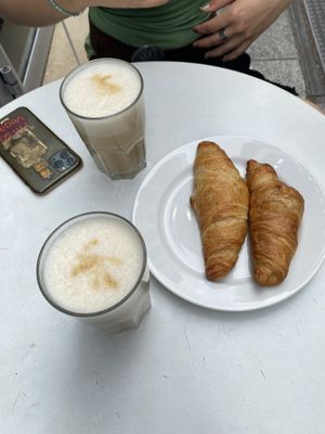   at Cloud Cakes - Mandar in Paris