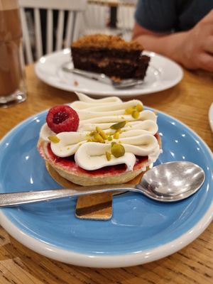  at Cloud Cakes - Mandar in Paris