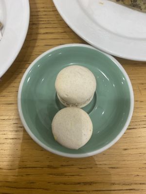   at Cloud Cakes - Mandar in Paris