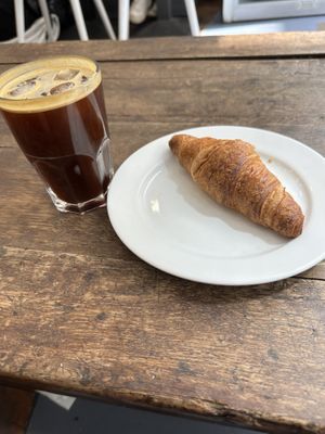 Iced coffee + vegan croissant   at Cloud Cakes - Mandar in Paris