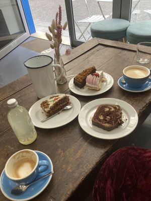 Awesome Bakes 😋   at Cloud Cakes - Mandar in Paris