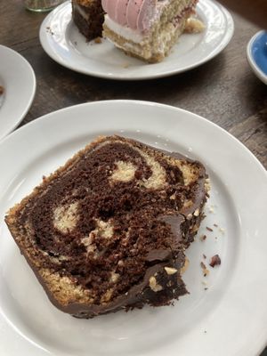   at Cloud Cakes - Mandar in Paris