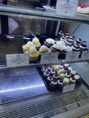   at Cloud Cakes - Mandar in Paris