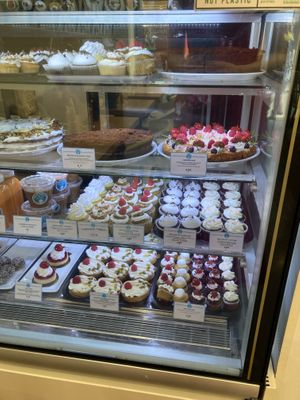   at Cloud Cakes - Mandar in Paris