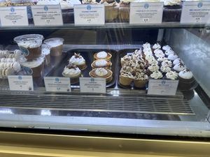   at Cloud Cakes - Mandar in Paris