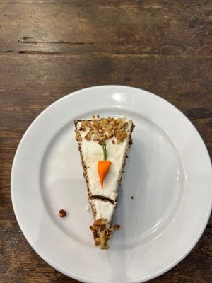 carrot cake   at Cloud Cakes - Mandar in Paris