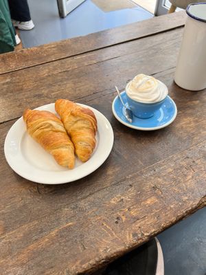 The most delicious croissants💕💕❤️ at Cloud Cakes - Mandar in Paris