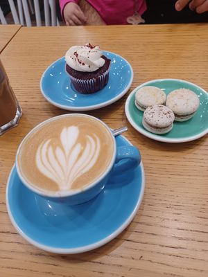  at Cloud Cakes - Mandar in Paris