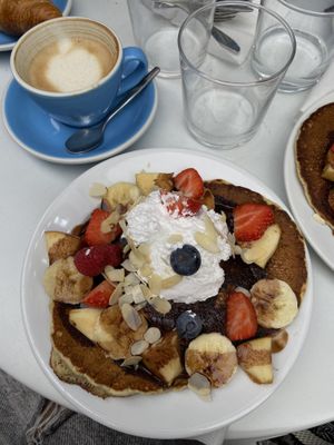   at Cloud Cakes - Mandar in Paris