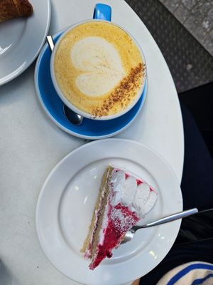  at Cloud Cakes - Mandar in Paris